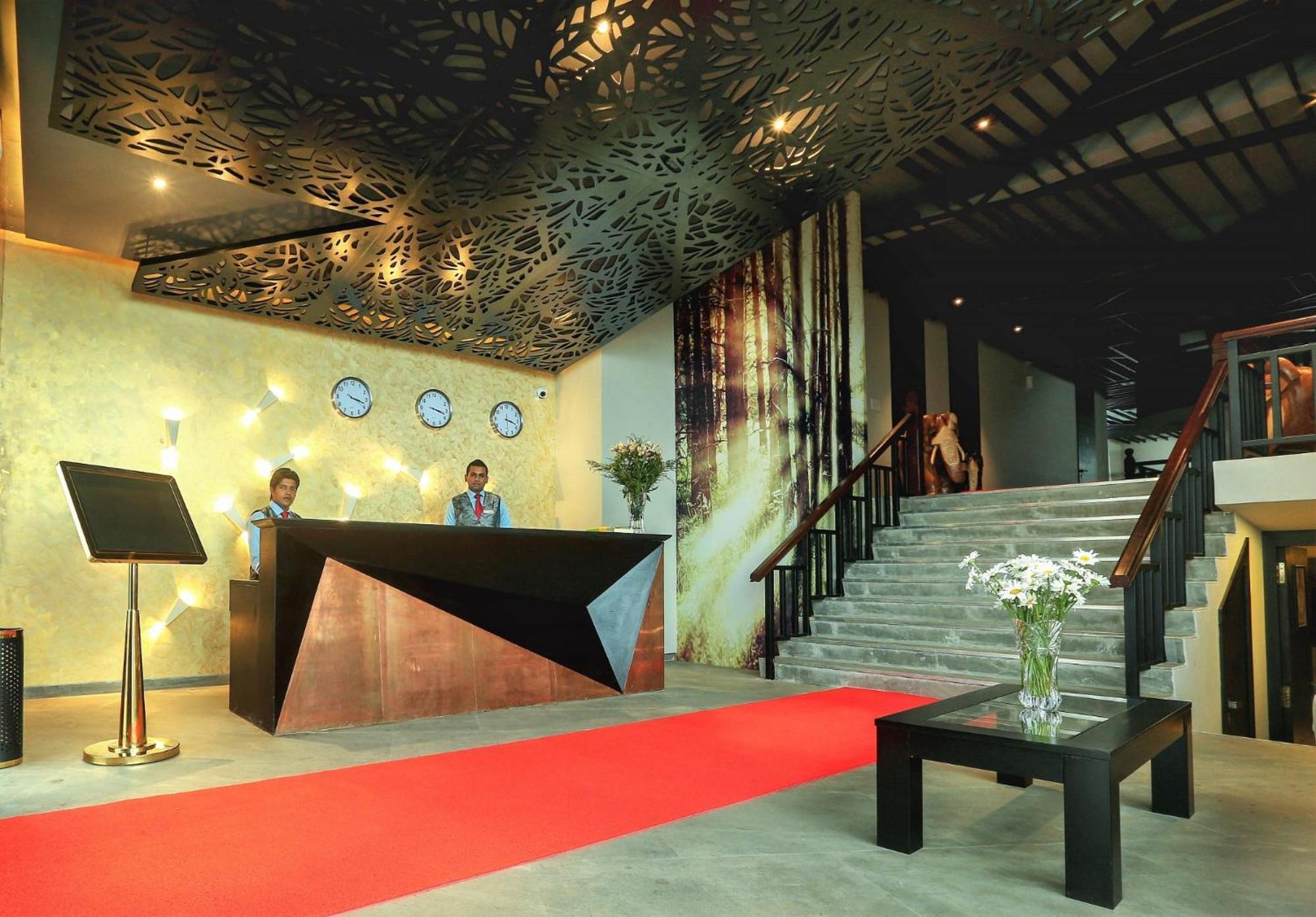 Victoria Court Suites Nuwara Eliya Exterior photo